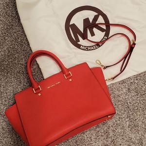 Michael Kors satchel bag